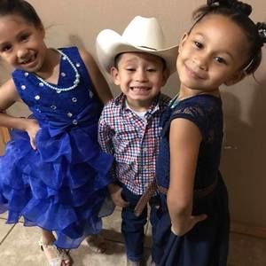 Meet your Posher, Nora